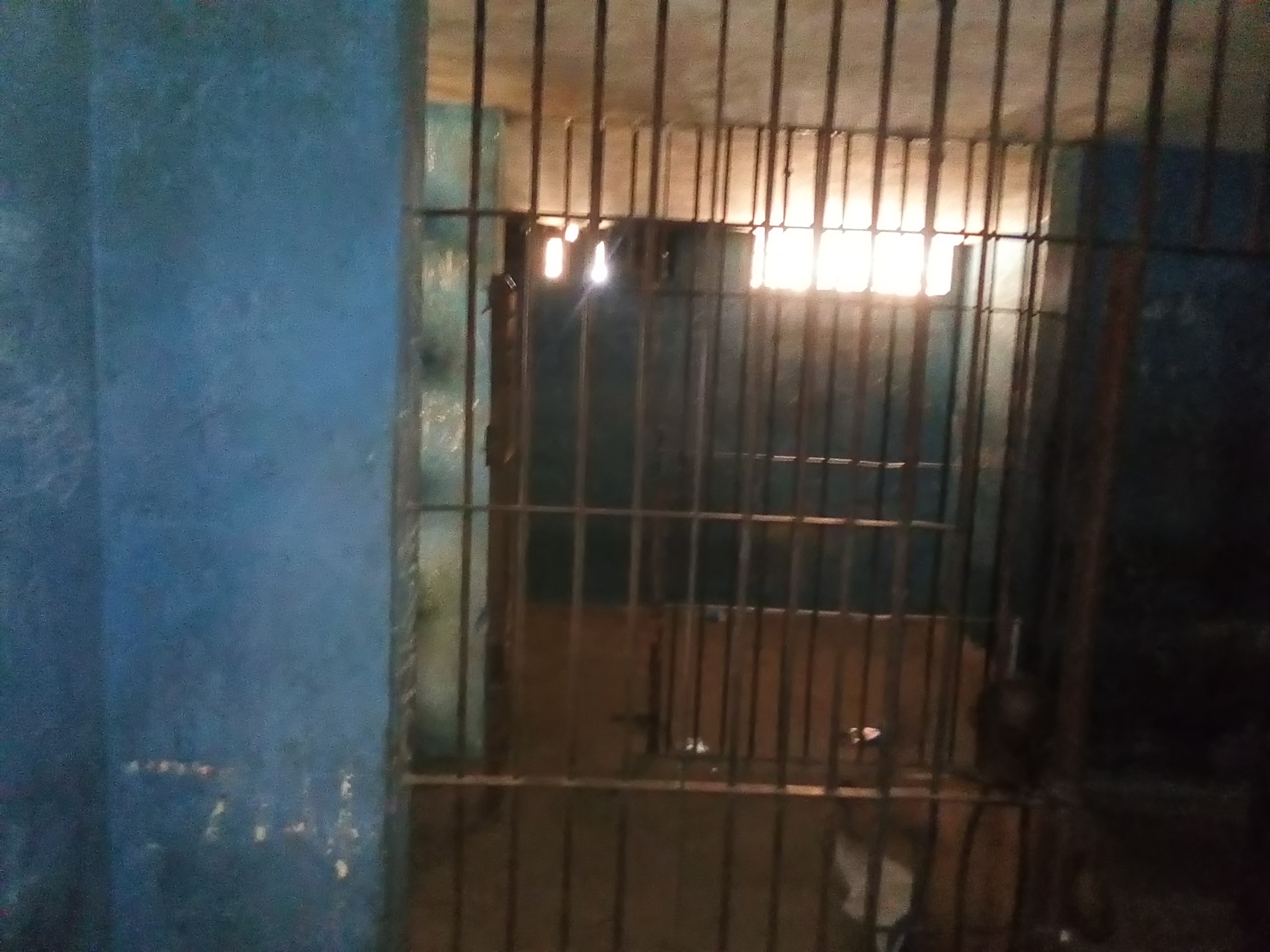 UNDERCOVER INVESTIGATION (I): Bribery, bail for sale… Lagos police station where innocent civilians are held and criminals are recycled