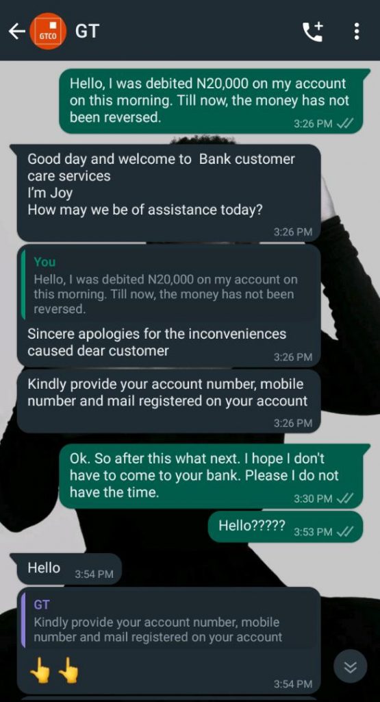 Whatsapp chat with the fake customer care contact