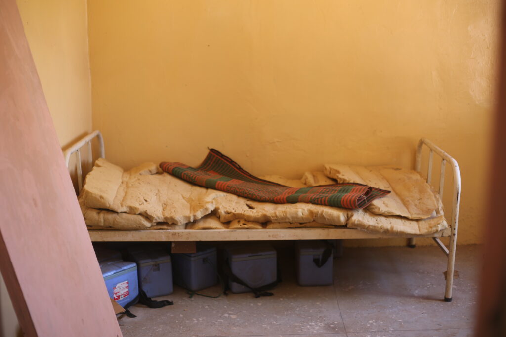 Poor bed condition in Matan Fada health post 