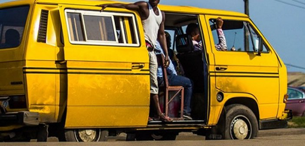 For Dragging Door With Them, Suspected Kidnappers Push Woman Off Moving Bus in Lagos