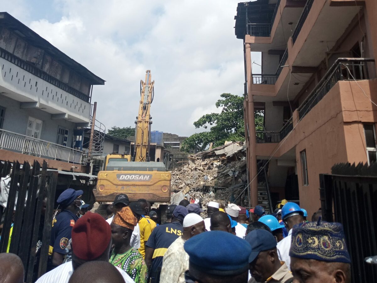 Scene of collapsed building in Mushin