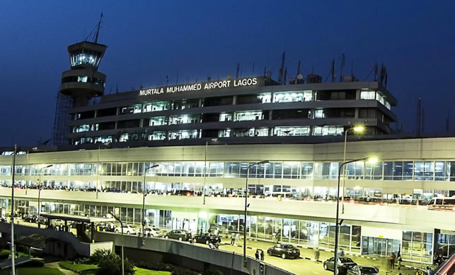 EXPOSED: Lagos Airport Officer Who Doesn't Stamp Dubai-Bound Passports Unless You Bribe Him