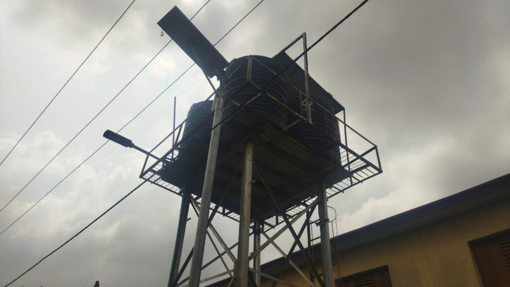 Solar-powered water tank erected in Adeniji. 
