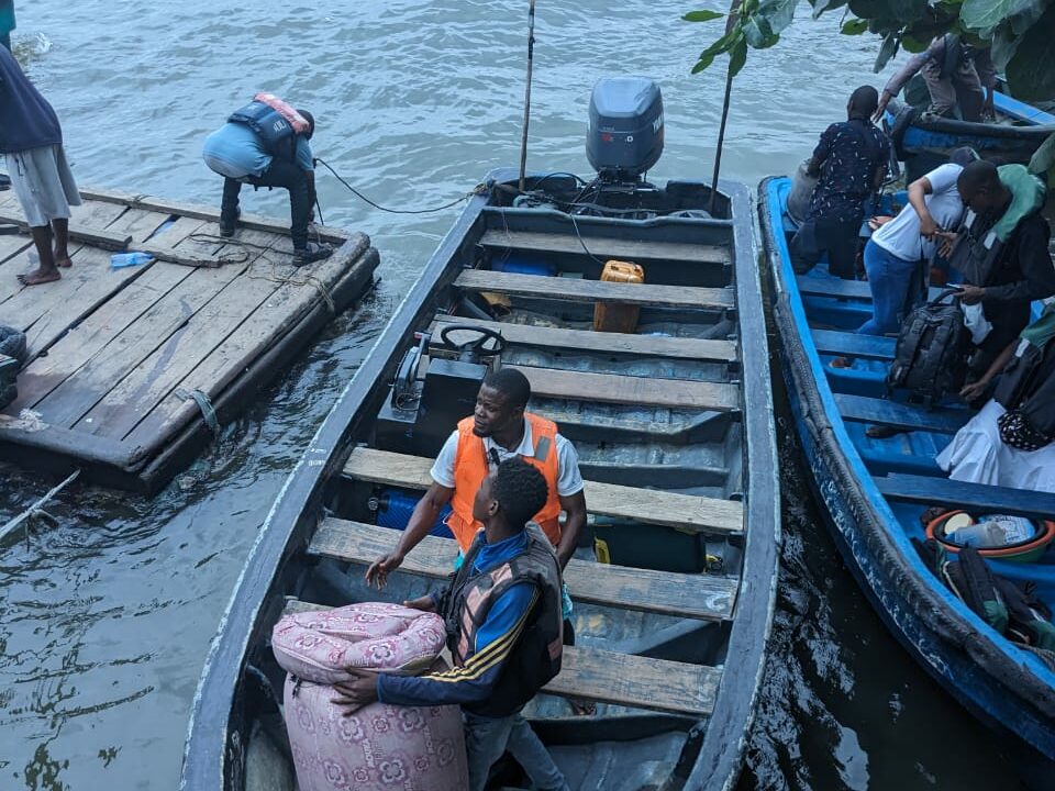 REPORTER's DIARY: With a Few 'Jumps', Criminals, Contraband Can Pass on Nigeria-Benin Waterway