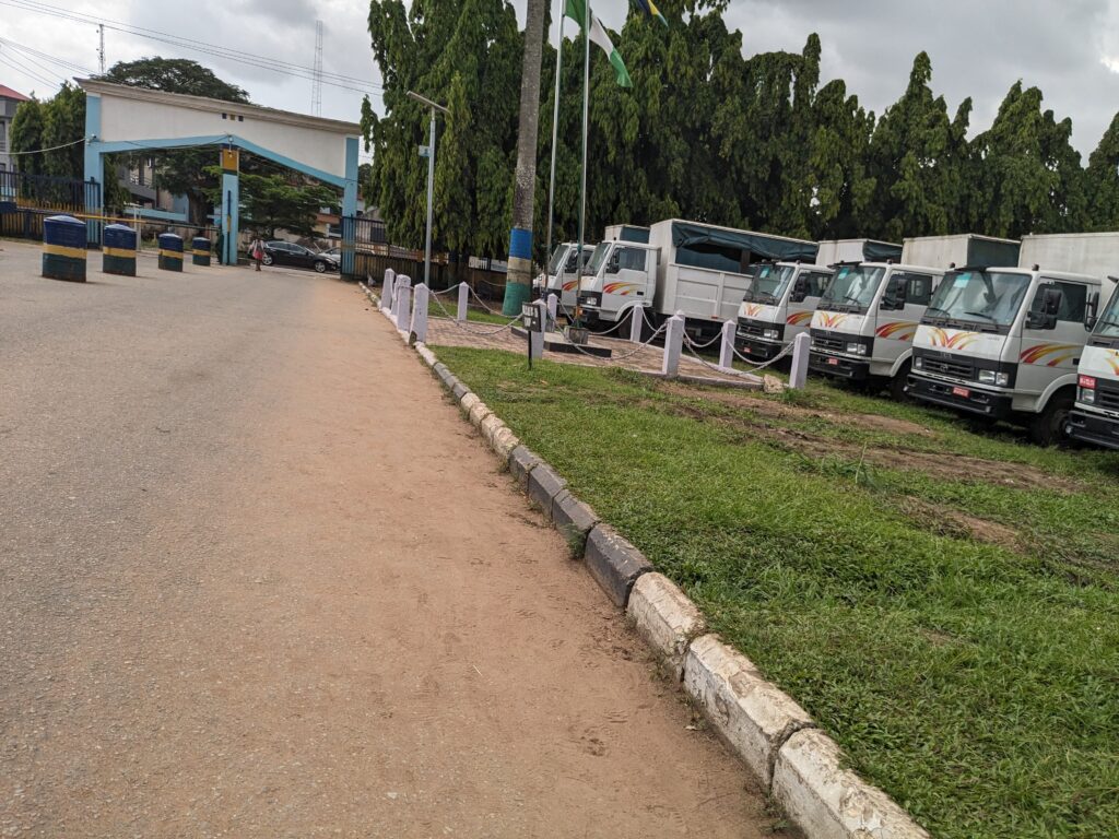 
Mini trucks Wasting Away at Police College, Lagos   