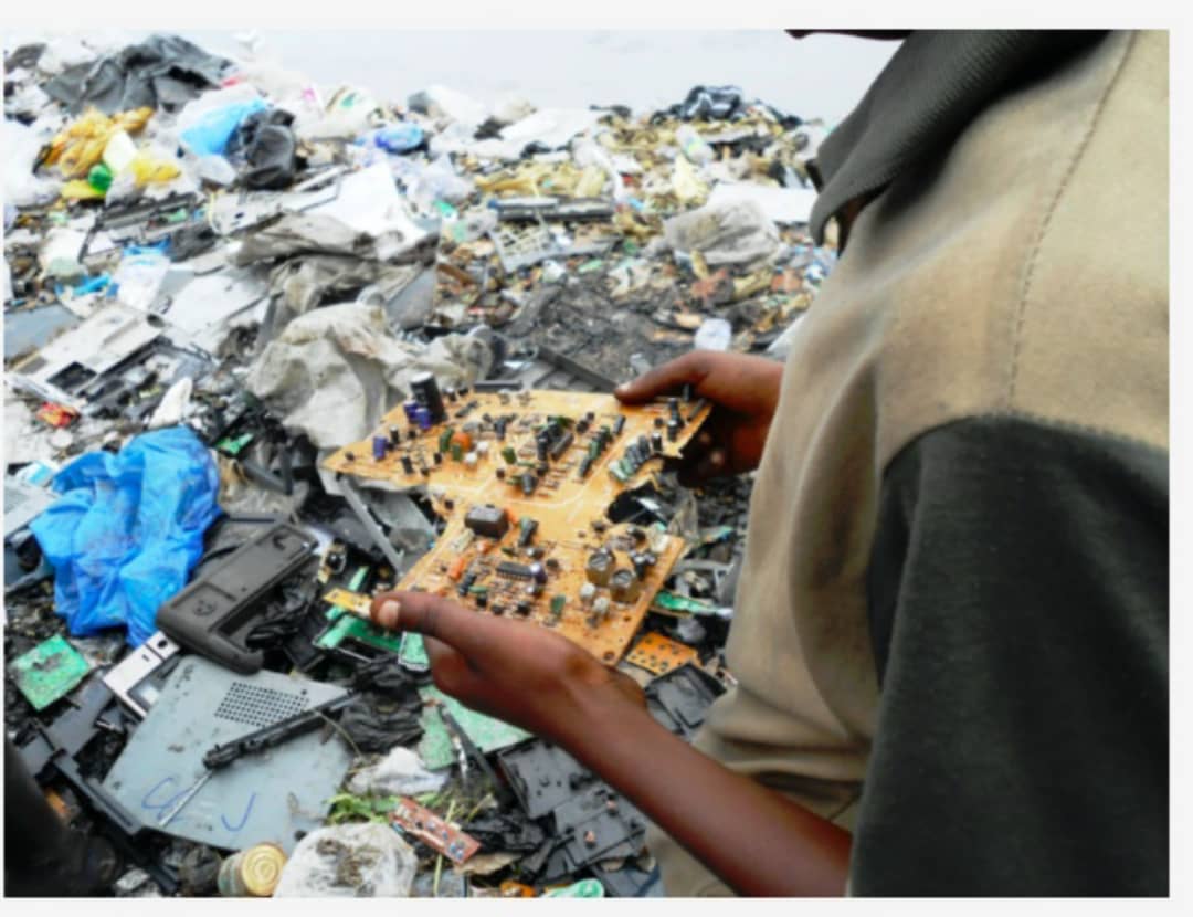 How to Properly Dispose Of Electronics in Lagos
